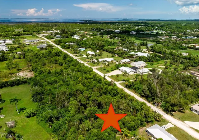 5th image of 4549 Gulf Shore Rd, Saint James City, FL 33956 | MLS# 2025006222
