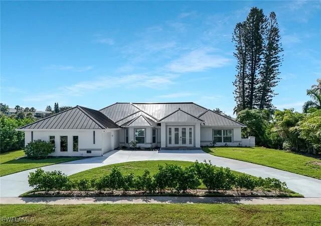 1st image of 921 Scott Dr, Marco Island, FL 34145 | MLS# 225067283