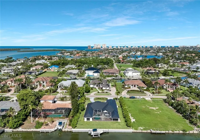 44th image of 921 Scott Dr, Marco Island, FL 34145 | MLS# 225067283