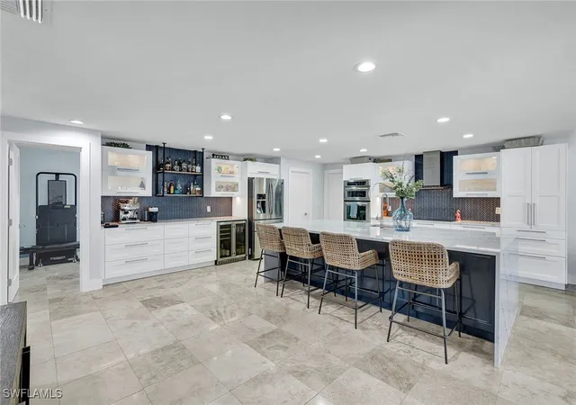 5th image of 921 Scott Dr, Marco Island, FL 34145 | MLS# 225067283