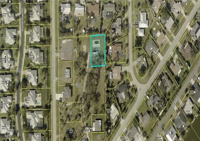 Photo 1 of Sale Pending at 15651 Biddy Ln, Fort Myers, FL 33908 | MLS# 2025006279 | Listing updated on 2026-10-03
