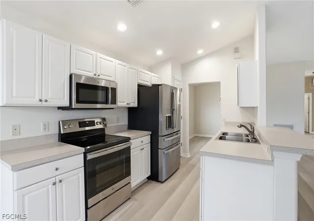 3rd image of 10055 Oakhurst Way, Fort Myers, FL 33913 | MLS# 2025007288