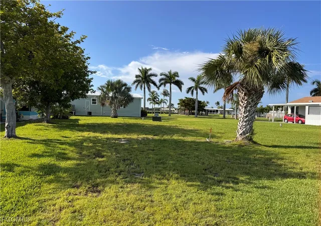 Photo 1 of Land for sale at 168 Orange Harbor Dr, Fort Myers, FL 33905 | MLS# 2025007443 | Listing updated on 2026-07-18