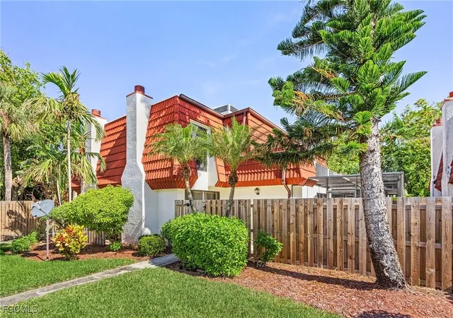 1st image of 11822 Quail Run Dr, Fort Myers, FL 33908 | MLS# 2025007943