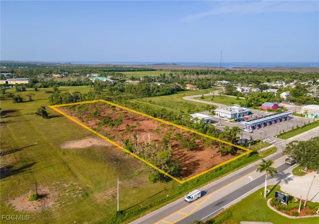 15th image of 5401 Pine Island Rd Nw, Bokeelia, FL 33922 | MLS# 2025008372