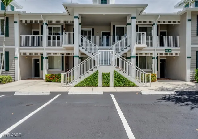4th image of 7930 Mahogany Run Ln #824, Naples, FL 34113 | MLS# 225069142