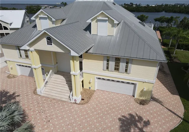 4th image of 21523 Indian Bayou Dr, Fort Myers Beach, FL 33931 | MLS# 2025008643