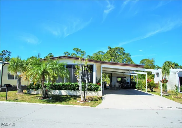 Photo 2 of Manufactured home for sale at 395 Snead Dr, North Fort Myers, FL 33903 | MLS# 2025008873 | Listing updated on 2026-07-07