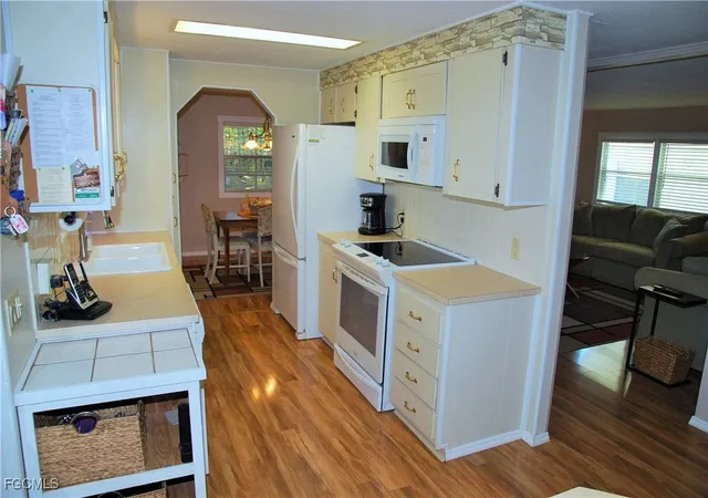 Photo 3 of Manufactured home for sale at 395 Snead Dr, North Fort Myers, FL 33903 | MLS# 2025008873 | Listing updated on 2026-07-07