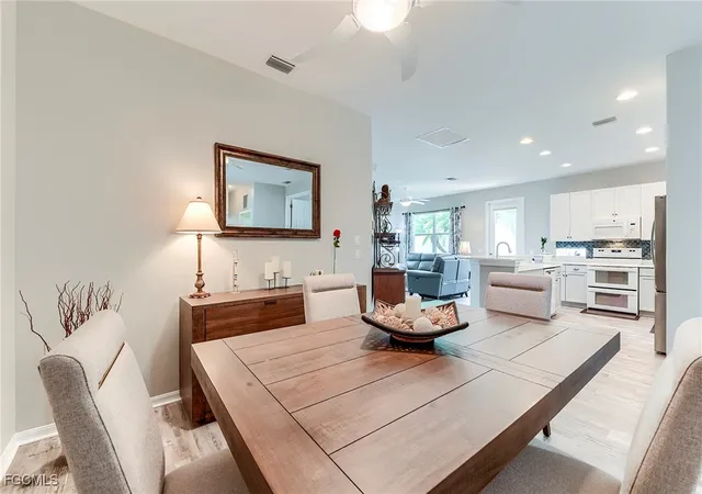 4th image of 10557 Avila Cir, Fort Myers, FL 33913 | MLS# 2025008875