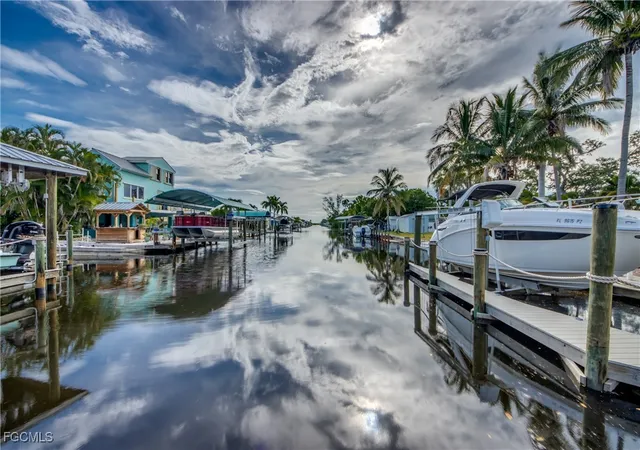 46th image of 2660 Date St, Saint James City, FL 33956 | MLS# 2025008977