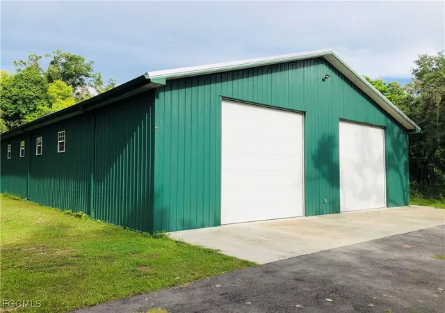 3rd image of 21211 Palm Beach Blvd, Alva, FL 33920 | MLS# 2025009081