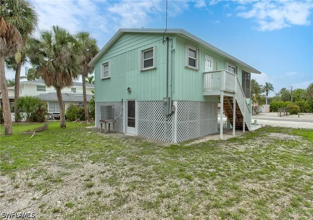 Photo 35 of Single family home for sale at 126 Andre Mar Dr, Fort Myers Beach, FL 33931 | MLS# 225069702 | Listing updated on 2026-10-07