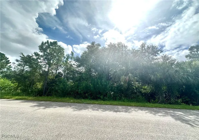 Photo 3 of Land for sale at 1874 Latham Dr, Lehigh Acres, FL 33972 | MLS# 2025009347 | Listing updated on 2026-10-01