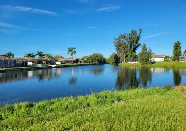 Photo 2 of Sale Pending at 1802 Ne 2nd Ter, Cape Coral, FL 33909 | MLS# 2025009460 | Listing updated on 2026-04-11
