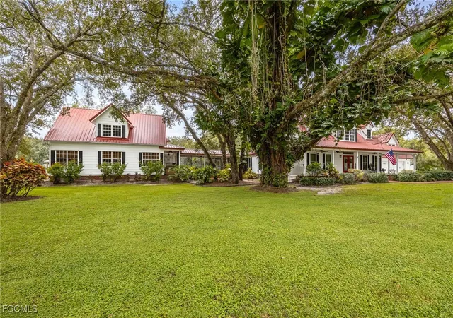 5th image of 1444 Winchester Ave E, Labelle, FL 33935 | MLS# 2025009608