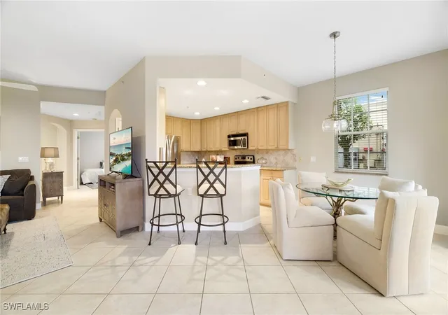 5th image of 10010 Valiant Ct, Miromar Lakes, FL 33913
