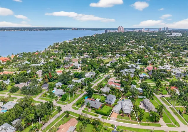 50th image of 1321 Hanton Ave, Fort Myers, FL 33901 | MLS# 2025010112