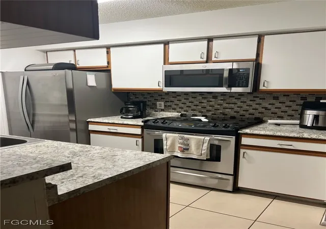 2nd image of 5331 Summerlin Rd #3110, Fort Myers, FL 33919 | MLS# 2025010186