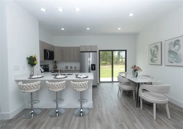 3rd image of 5010 Day Ln, Labelle, FL 33935 | MLS# 2025010240