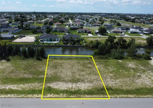 Photo 1 of Sale Pending at 22 Ne 9th Street, Cape Coral, FL 33909 | MLS# 2025010519 | Listing updated on 2026-08-03