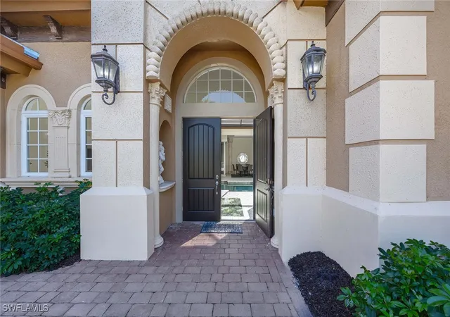 2nd image of 8894 Shenendoah Cir, Naples, FL 34113 | MLS# 225070818