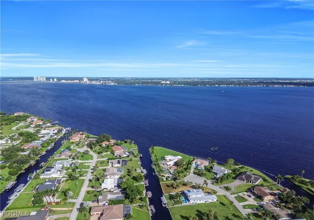 Photo 4 of Land for sale at 1806 Marina Cir, North Fort Myers, FL 33903 | MLS# 2025010627 | Listing updated on 2026-03-04