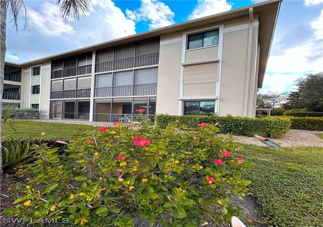 2nd image of 5708 Deauville Cir #J101, Naples, FL 34112 | MLS# 225070213