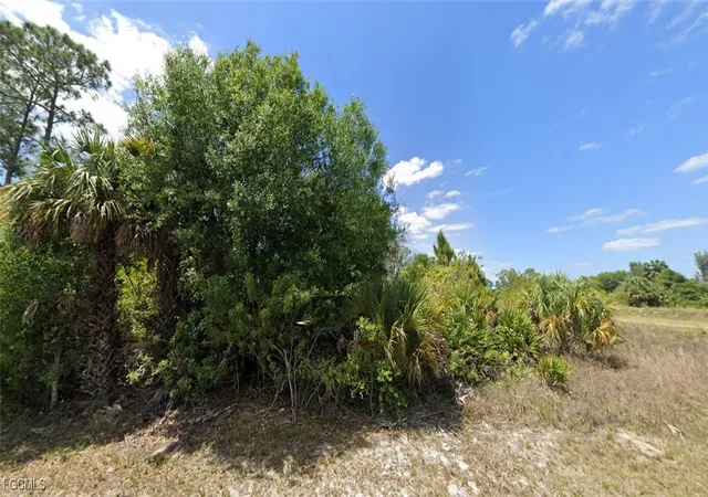 Photo 1 of Sale Pending at 5905 Susan Ave N, Lehigh Acres, FL 33971 | MLS# 2025010768 | Listing updated on 2026-07-23