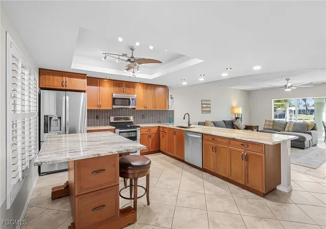 5th image of 1614 Beach Pkwy #102, Cape Coral, FL 33904 | MLS# 2025010944
