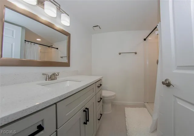 Homes for sale in Fort Myers, FL | 16007 Davis Rd #613, Fort Myers, FL 33908 | MLS# 2025011127