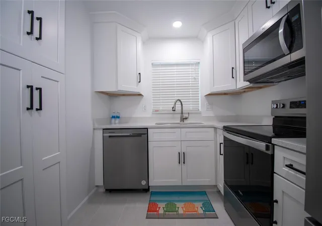 4th image of 16007 Davis Rd #613, Fort Myers, FL 33908 | MLS# 2025011127