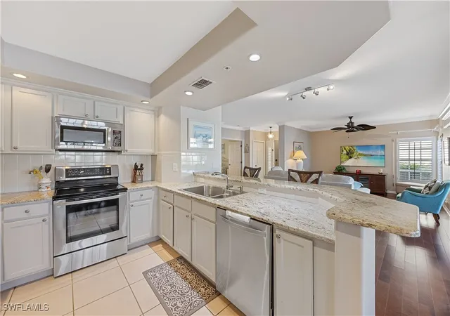 Homes for sale in Bonita Springs, FL | 13936 Southampton Dr, Bonita Springs, FL 34135