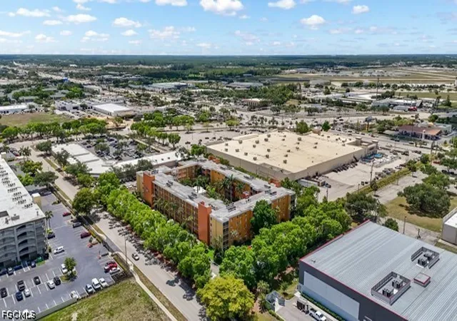 3rd image of 2366 E Mall Dr #119, Fort Myers, FL 33901 | MLS# 2025011203