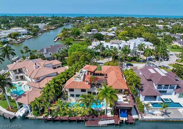 Homes for sale in Naples, FL | 2233 Forrest Ln, Naples, FL 34102 | MLS# 225071270