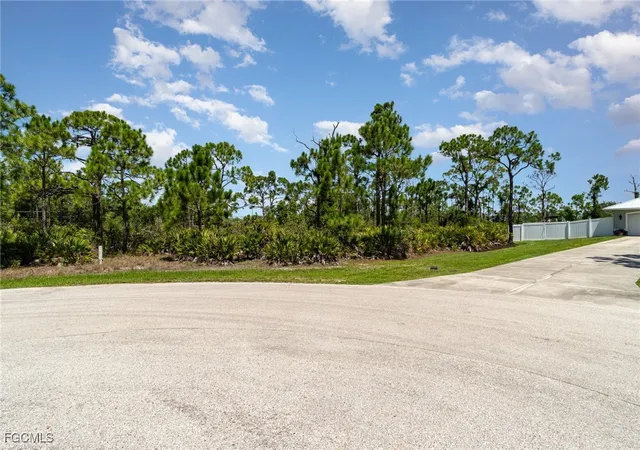 16th image of 9437 Treasure Lake Ct, Saint James City, FL 33956 | MLS# 2025011910