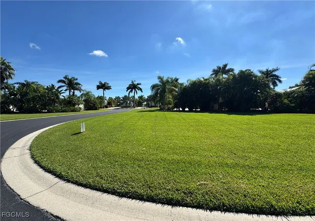 32nd image of Lot 69 3123 E Riverbend Resort Blvd, Labelle, FL 33935 | MLS# 2025012151