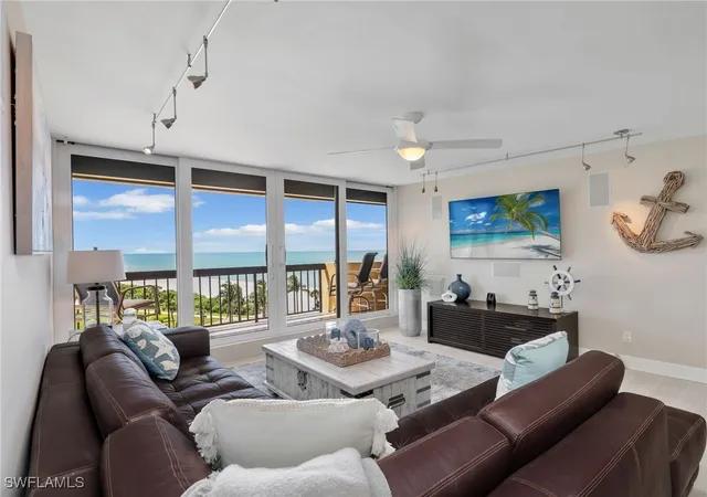 3rd image of 4001 Gulf Shore Blvd N, Naples, FL 34103