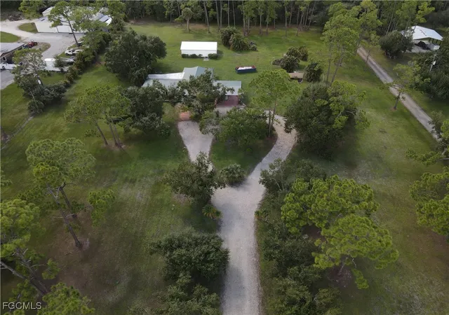 2nd image of 18101 Palm Creek Dr, North Fort Myers, FL 33917 | MLS# 2025012277
