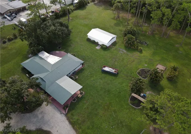 3rd image of 18101 Palm Creek Dr, North Fort Myers, FL 33917 | MLS# 2025012277