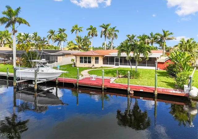 3rd image of 142 Sw 51St Ter, Cape Coral, FL 33914 | MLS# 2025012434