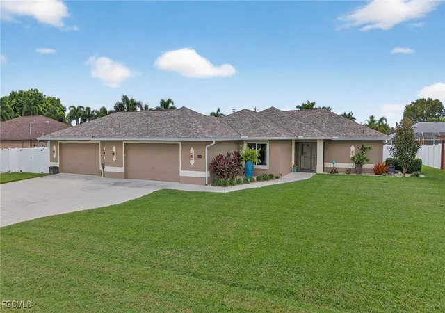 Photo 1 of Sale Pending at 624 Se 23rd Terrace, Cape Coral, FL 33990 | MLS# 2025012445 | Listing updated on 2025-10-22