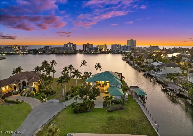 Photo 3 of Single family home for sale at 371 Bayside Ave, Naples, FL 34108 | MLS# 225072095 | Listing updated on 2026-06-30