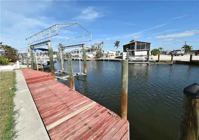 5th image of 16 Nancy Ln, Fort Myers Beach, FL 33931 | MLS# 2025012792