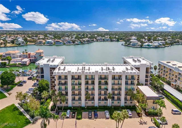 25th image of 3500 Gulf Shore Blvd N #509, Naples, FL 34103 | MLS# 225072733