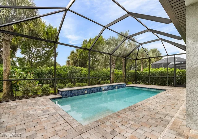 Photo 2 of Sale Pending at 2076 Yellowfin Cir, Naples, FL 34114 | MLS# 225072830 | Listing updated on 2025-10-28