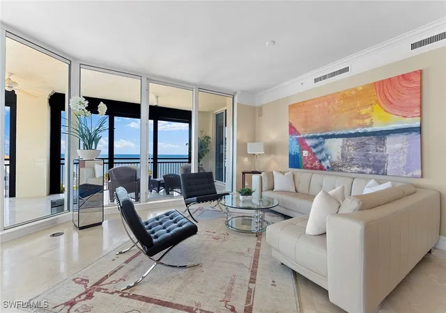 5th image of 81 Seagate Dr, Naples, FL 34103