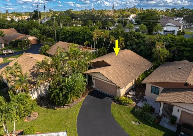 2nd image of 6468 Royal Woods Dr, Fort Myers, FL 33908 | MLS# 2025013167
