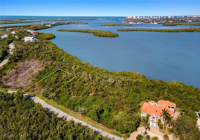 5th image of 929 Whiskey Creek Dr, Marco Island, FL 34145 | MLS# 225073403