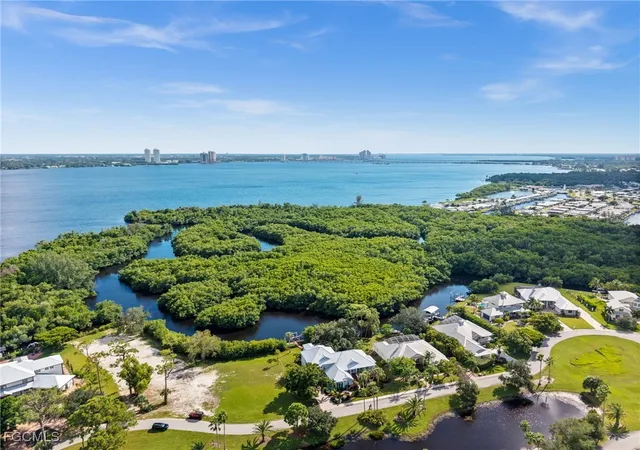 Photo 3 of Single family home for sale at 6076 Eagle Watch Ct, North Fort Myers, FL 33917 | MLS# 2025013378 | Listing updated on 2026-06-16